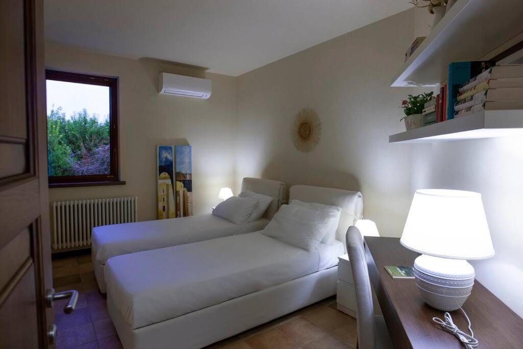 Spaziosa Villa Con Piscina E Giardino, Polignano A Mare Zewnętrze zdjęcie